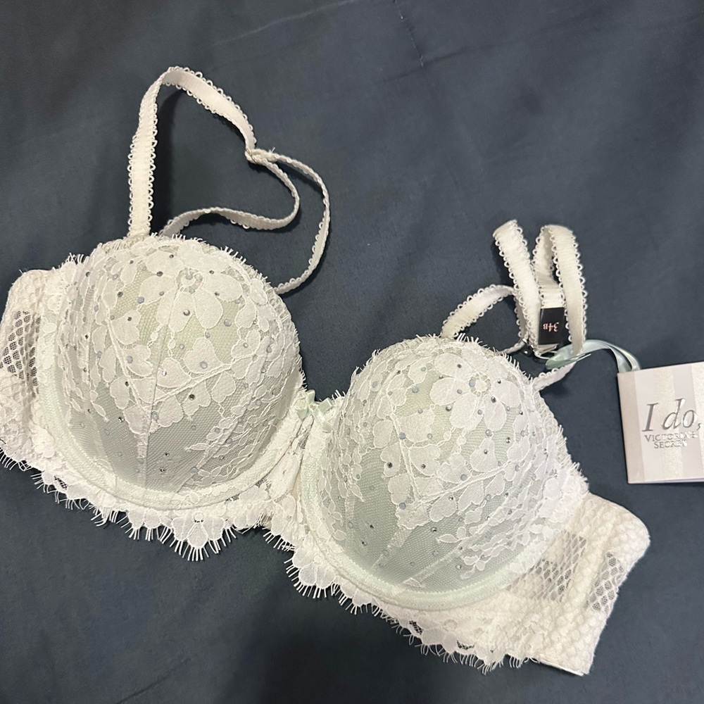 Victoria’s Secret bra